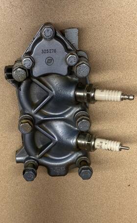0398115 Omc 0325274 Johnson Evinrude Cylinder Head 325274 0327444