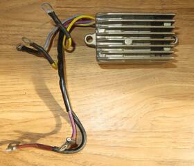 0584476 Omc 0585001 40 50 60 70 Hp Rectifier Regulator Johnson Evinrude