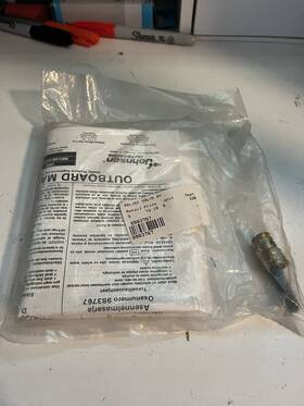0983767 Omc Oem Evinrude Johnson Pressure Valve Assembly