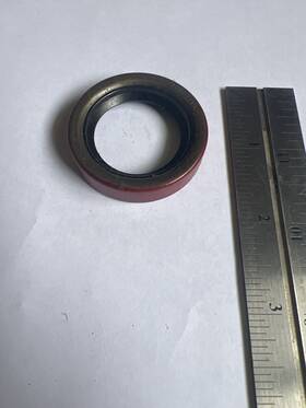 113517 Omc Genuine Oil Seal Part #113517 Nos