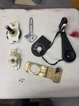 126013 Omc Johnson Evinrude Throttle Handle And Misc Parts