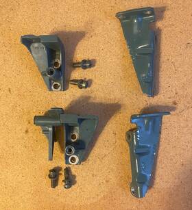 202530 Omc 276879 1952 Evinrude Fleetwin 4447 7.5 Hp Brackets 207576