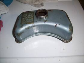 279089 Omc 279097 1968 Evinrude Mate 1.5hp Fuel Tank Good Condition