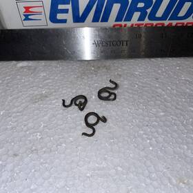 304656 Omc New Oem Evinrude Johnson Spring #304656. Lot Of 3 For 18.99. Free Postage