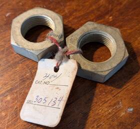 0305134 Omc 305134 Johnson Evinrude Vintage Flywheel Nuts Lot Of 2