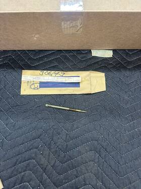 306143 Omc Johnson Evinrude Needle Valve New Oem Nos