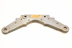 309066 Omc Lower Cover Mount Bracket Nos