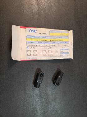 316045 Omc 2 New Oem Evinrude Johnson Throttle Yoke Part#