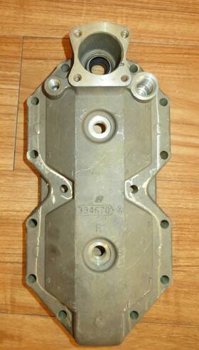 334670-3 Omc Nos Johnson Evinrude Outboard Cylinder Head