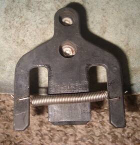 338252 Omc Johnson Evinrude Cowling Hook Nla Part