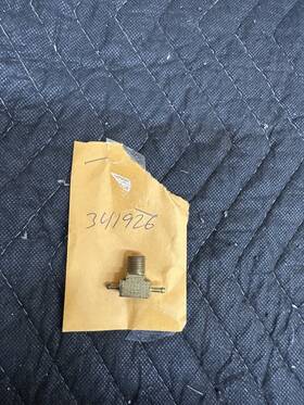341926 Omc Johnson Evinrude Tee-outlet Fitting New Oem