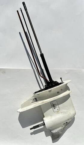 391340 Omc 1981 Johnson Evinrude 25 - 35 Hp Lower Unit Long Shaft