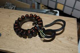 585257 Omc Evinrude Johnson Ficht 175 Stator Used Free Shipping
