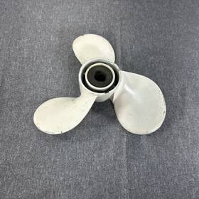 304825 Omc Evinrude Johnson Vintage Propeller 10 3/8 X 13 1/4 Rh Prop Shear Pin