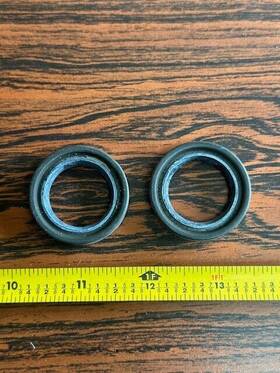 310599 Omc/ Evinrude/ Johnson New Lot Of 2 Brp/omc/evinrude/johnson Seal -
