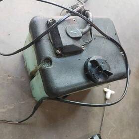 Gbp000851 Omc 5008617 Evinrude Johnson Outboard 1.8 Gal Remote Oil Tank