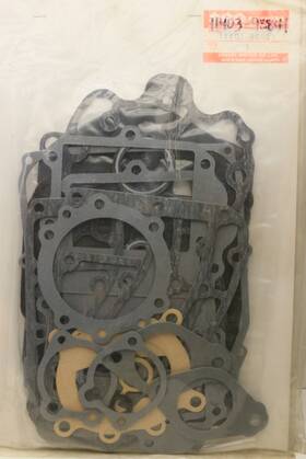 11403-95841 Suzuki 11401-95823 Genuine Outboard Engine Gasket Set Also Marked