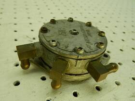 15100-94604 Suzuki Dt 140 115 Hp Three-line Fuel Pump Assy Two Stroke 1986-94