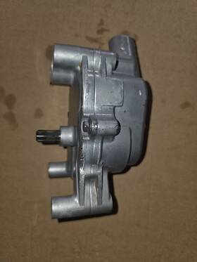 16400-96j00 Suzuki Df 175 Hp Oil Pump Assy Four Stroke Outboard