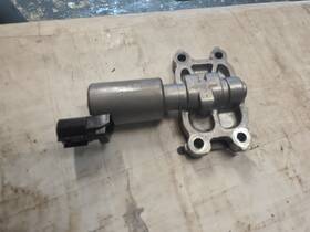 16550-93j00 Suzuki Oem Oil Control Valve Outboard 2000 And Later 175-355 Hp Motor