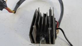 32800-89j00 Suzuki Oem 2000-2007 Df30 30hp Regulator Assy Df25 25hp