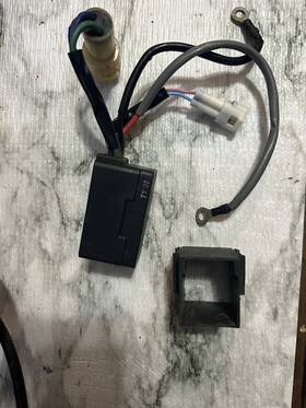 38410-93j00 Suzuki Oem Df140 140hp Outboard Tilt Trim Relay