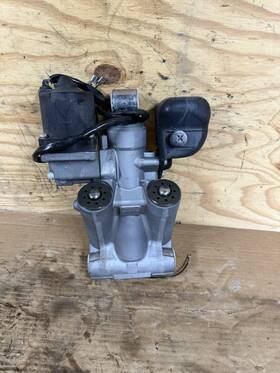 Df115-140-150-175hp Suzuki 48000-96j11 Power Tilt Trim Unit Need New Motor Parts