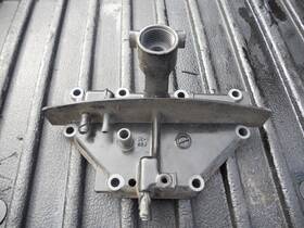 51140-93j01-0ep Suzuki Df200-225-250 Hp 2005 Outboard Cover Engine Holder
