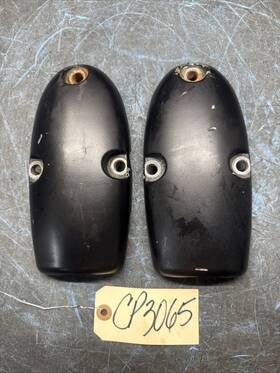 54221-90j02-0ep Suzuki Cp3065 Marine Lower Mount Covers Pair