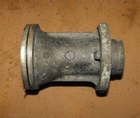 56120-87e00 Suzuki Df 60-70 Hp Propeller Shaft Bearing Housing Pn Fits 1998-2001