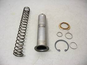 57134-96301 Suzuki 1983-2000 2-stroke 25 Hp 30 Driveshaft Collar And Spring Assy Dt25 Dt30