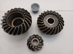 57301-98810 Suzuki Gear Set 350 Contra