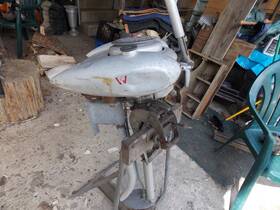 571-10 Waterwitch Made By Kissel 57-142 Model Bm 1937 Outboard 2.5 Hp 1 Cyl Antique Motor