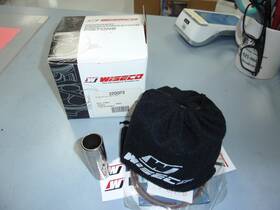 3200p2 Wiseco Piston Kits