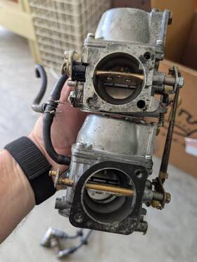 1383-9660m Yamaha 1986-1992 Mariner 40hp Outboard 2 Carb Carburetors 6e900