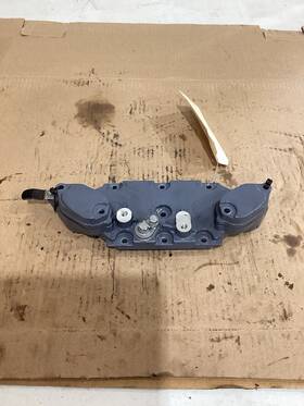 60v-11371-00-94 Yamaha Thermostat Housing 200 225 250 300 Hp Vmax Hpdi