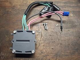 60v-81960-05-00 Yamaha 200 225 250 300 3.3l Hpdi Vmax Oem Rectifier Regulator