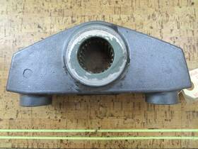 60x-44551-00-8d Yamaha Oem 0780 Vz250 250 Hp Lower Mount Housing