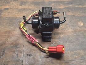 61a-13910-01-00 Yamaha 225 250 3.1l V6 Two-stroke Fuel Pump Assembly
