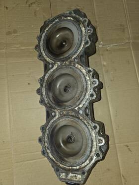 62j-11111-01-1s Yamaha 225 Hp 2 Stroke Cylinder Head Assembly Fits 1996-2005