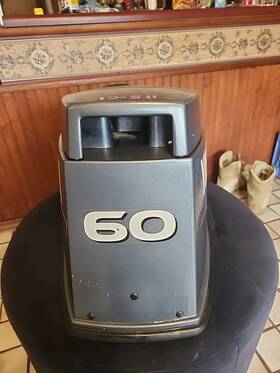 62x-42610-60-00 Yamaha 2005 60hp Outboard 2 Stroke Hoodcowling #62x-42610-60-00 60tlr
