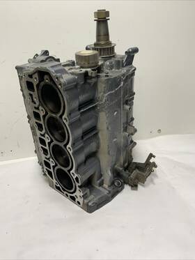 62y-w009b-05-4d Yamaha 2000 50hp 4-stroke Cylinder Block Assembly Freshwater