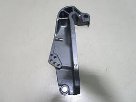 67f-43112-00-4d Yamaha Outboard 90 Hp 4 Stk Starboard Transom Stern Bracket