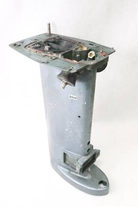 689-45111-02-4d Yamaha 1994-1996 25hp 15 Inch Mid Section Exhaust Housing Short