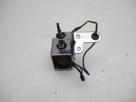 689-86111-00-00 Yamaha 30hp Outboard Elec Choke Solenoid And Stay