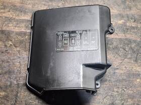 68f-81942-00-00 Yamaha 150 175 200 2.6l V6 Hpdi Two-stroke Outboard Oem Cover