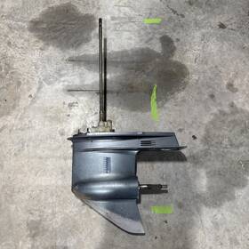 68v-45300-30-8d Yamaha 115hp 4 Stroke Outboard 25 Inch Lower Unit