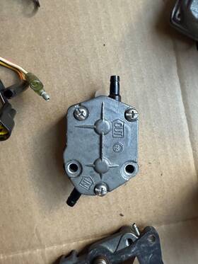 692-24410-00-00 Yamaha 40hp 50hp Fuel Pump Outboard #