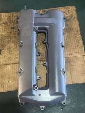 69j-11191-00-1s Yamaha F 225 Hp Cylinder Head Cover 1 Four Stroke 2002-07