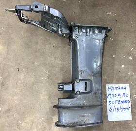 6a0-45111-01-4d Yamaha Outboard 40 Hp Middle Section Freshwater